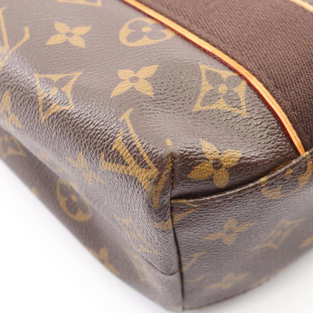 LOUIS VUITTON Authentic Brown Monogram Leather Tote Bag - Picture 6 of 9